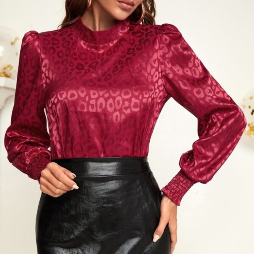 Leopard Jacquard Mock Neck Satin Blouse burgundy - Picture 2 of 4
